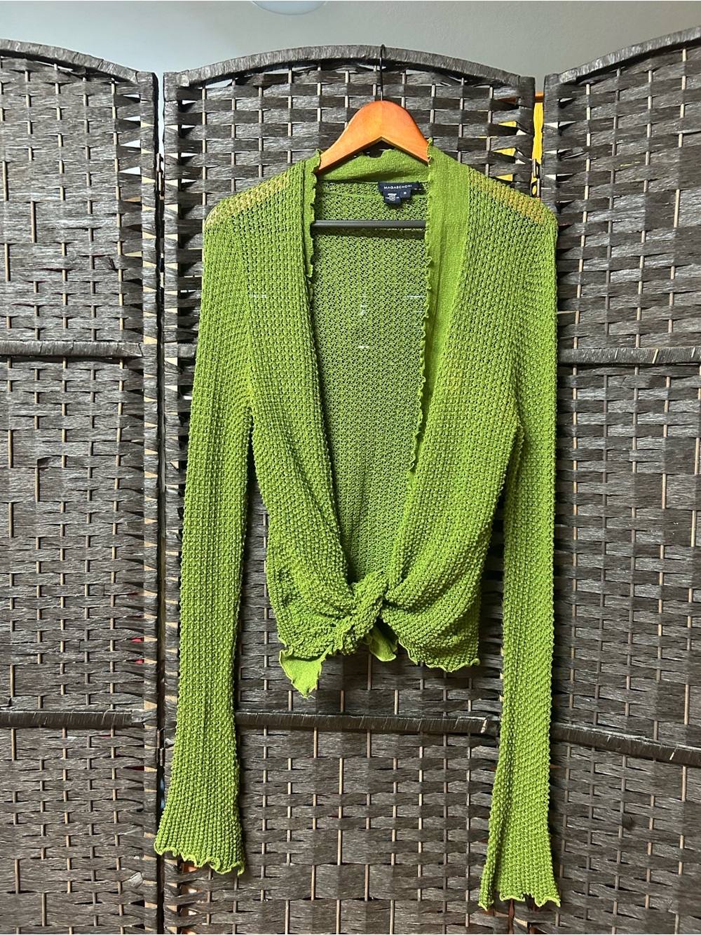 Magaschoni green textured sweater size small long sleeved